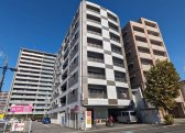 ニックビル持田