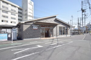 伊予鉄郡中線余戸駅外観