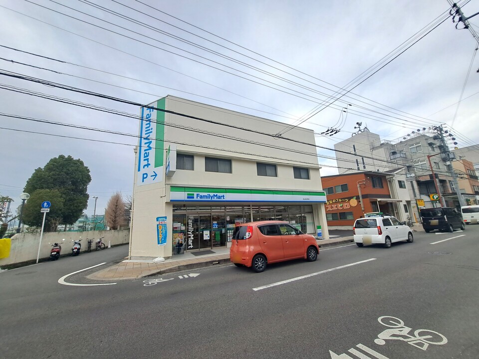 くすりのレデイ 藤原店