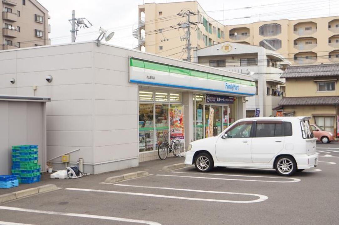 ローソン 衣山店