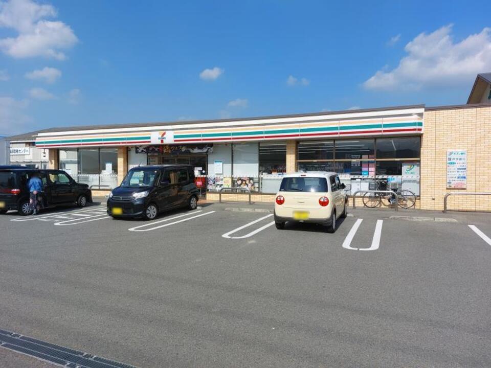 セブンイレブン 東温市役所前店