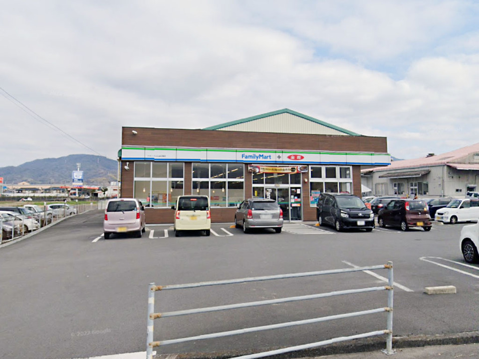 ファミリーマート 全農ふれっしゅ広場店