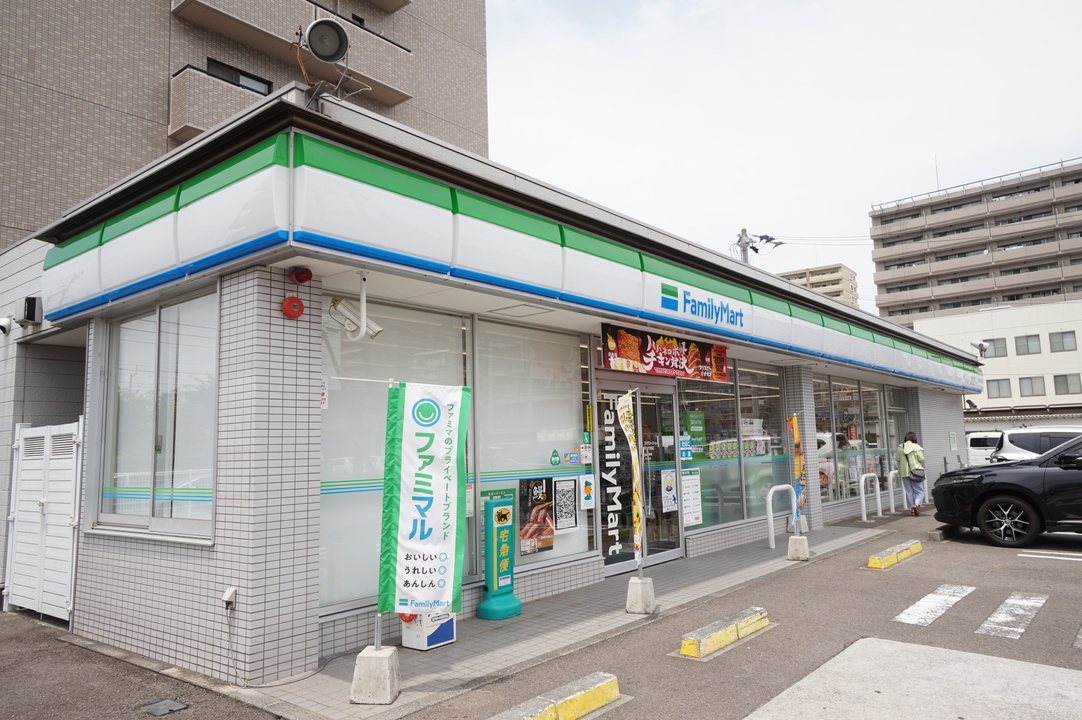 ファミリーマート松山竹原店