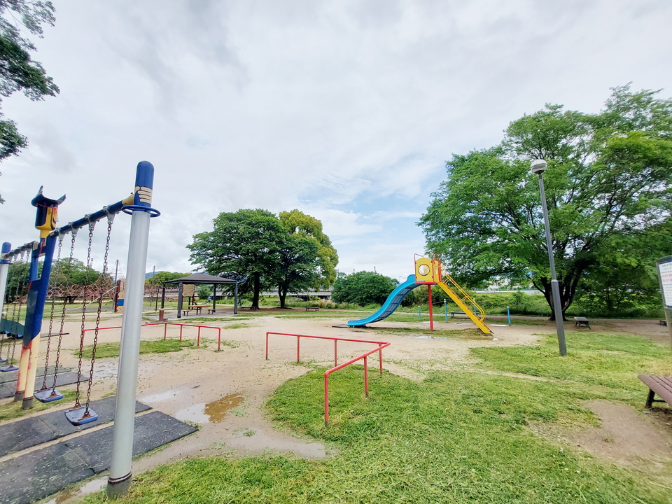 石手川緑地公園