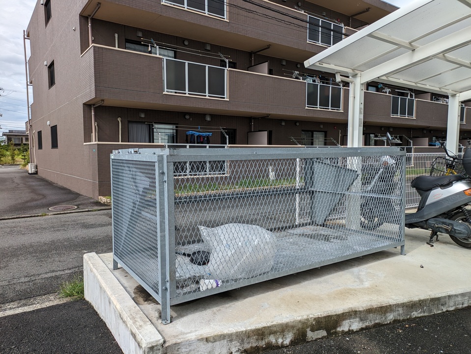 ゴミステーション