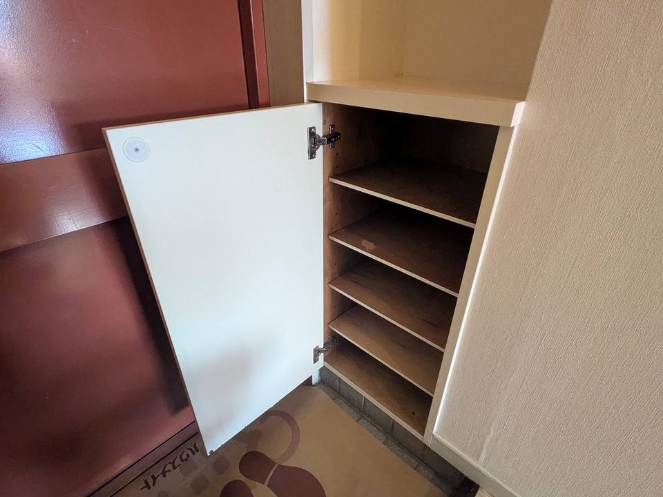 シューズボックス