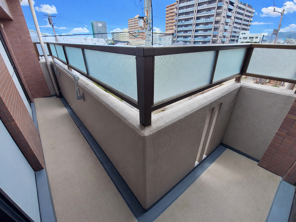 バルコニー 2