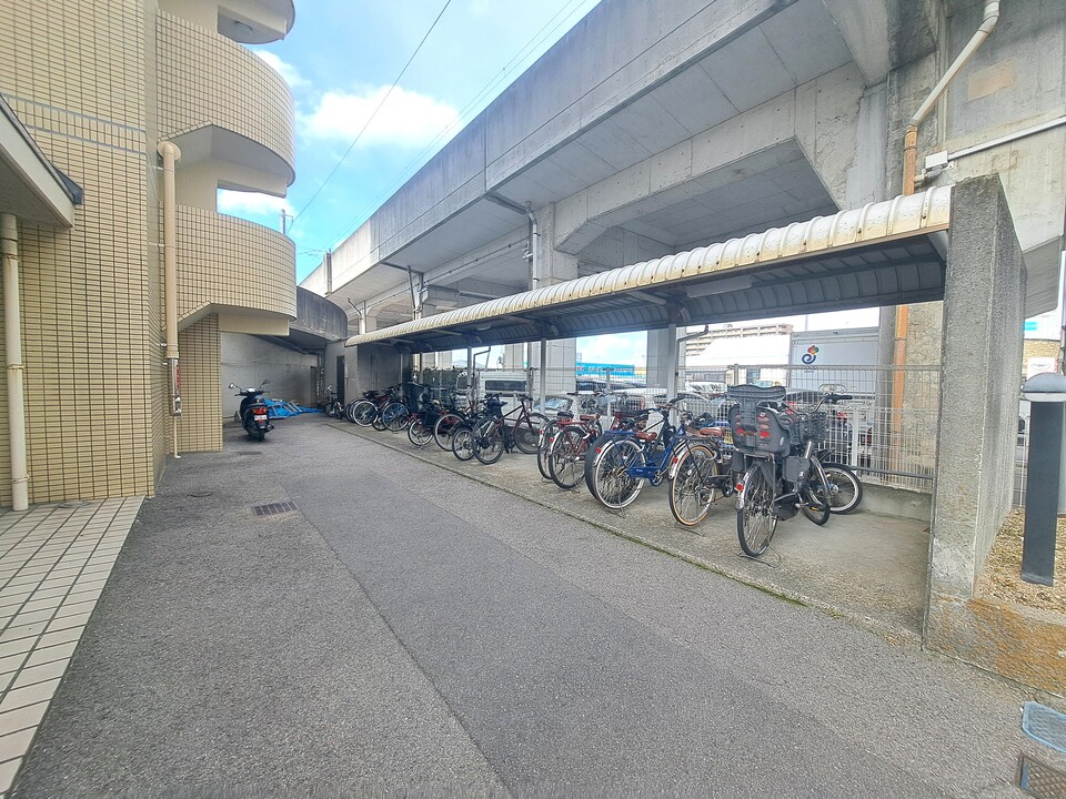 駐輪場