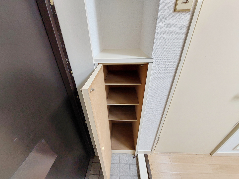 シューズボックス