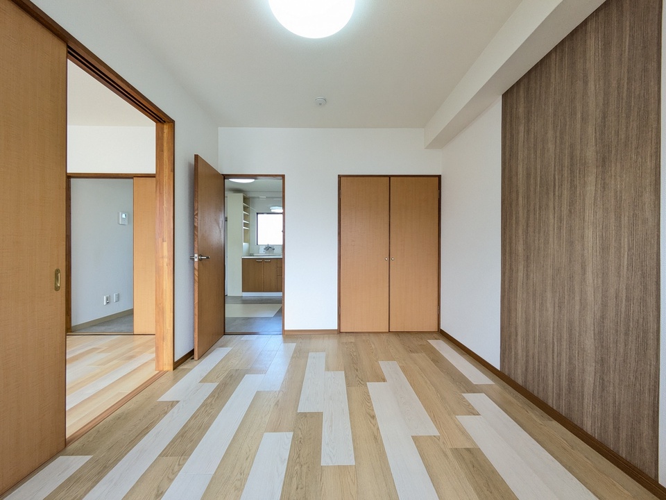 洋室（南東側）