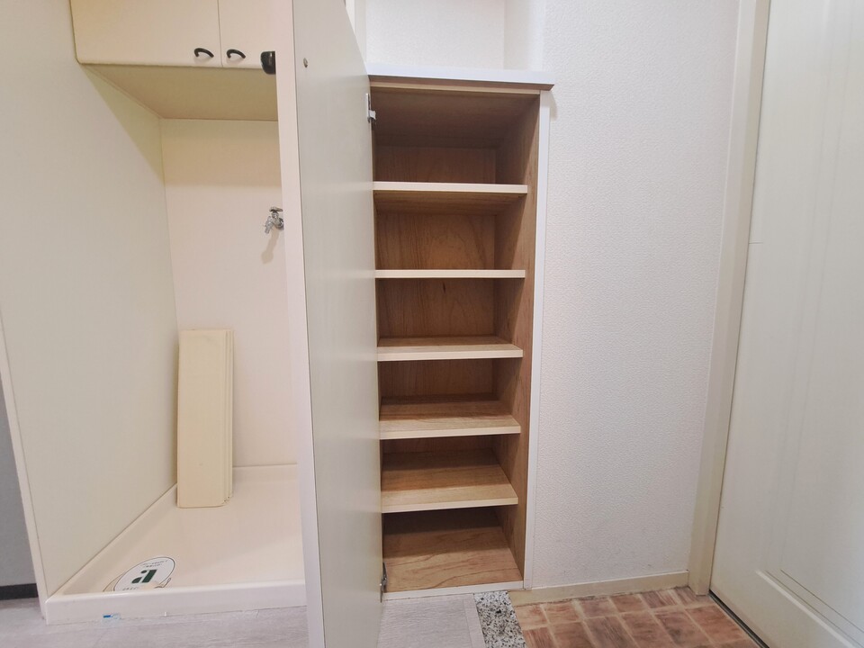 シューズボックス