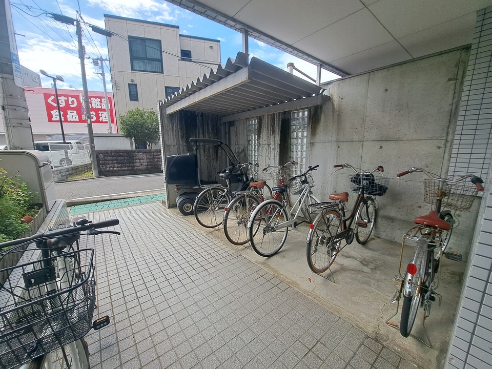 駐輪場