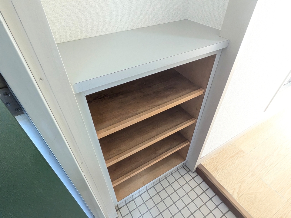 シューズボックス