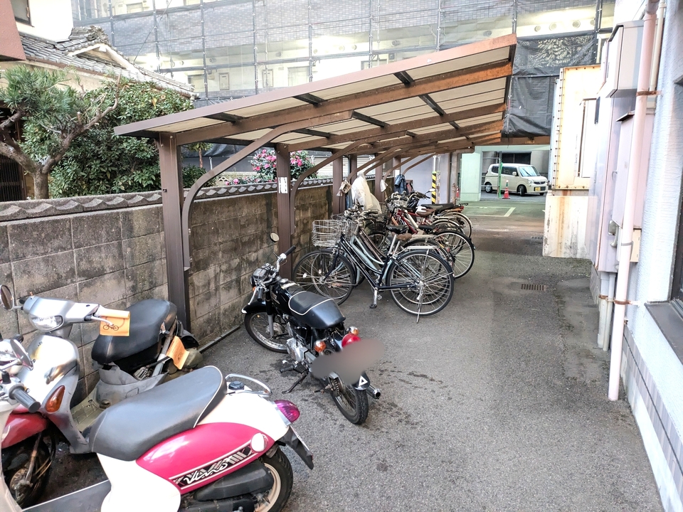 駐輪場
