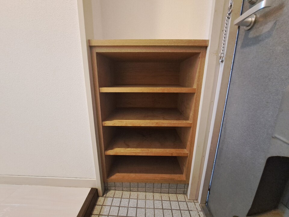 シューズボックス