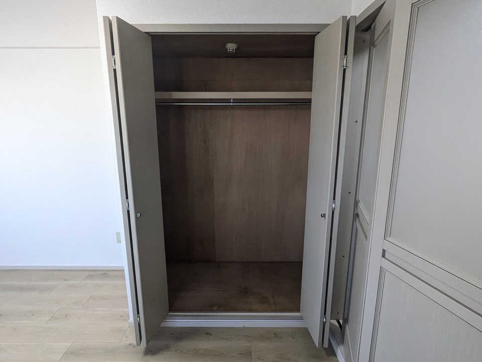 シャワー付洗面化粧台