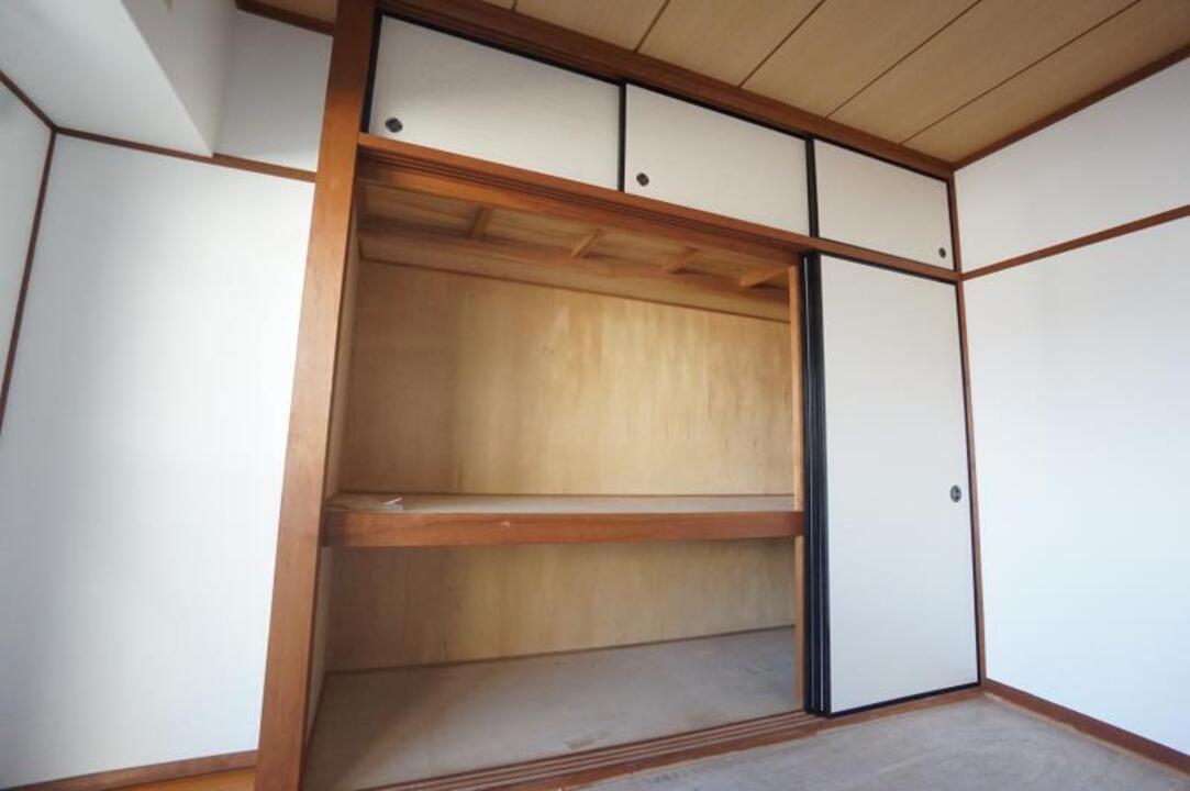 押入れ