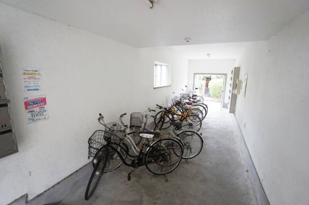 駐輪場
