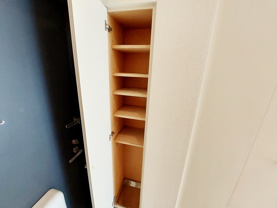 シューズボックス