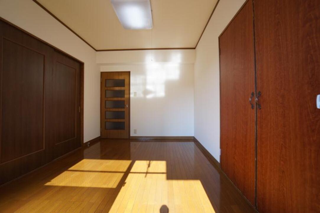 洋室