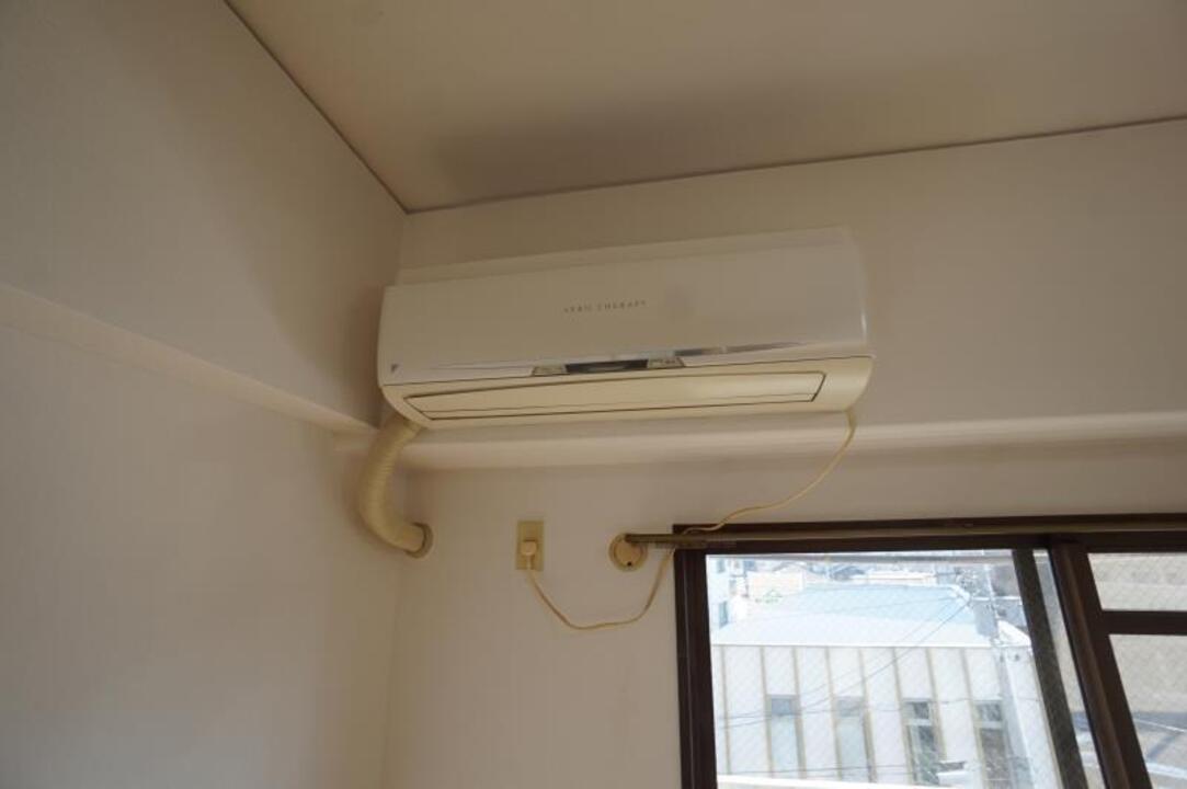 エアコン