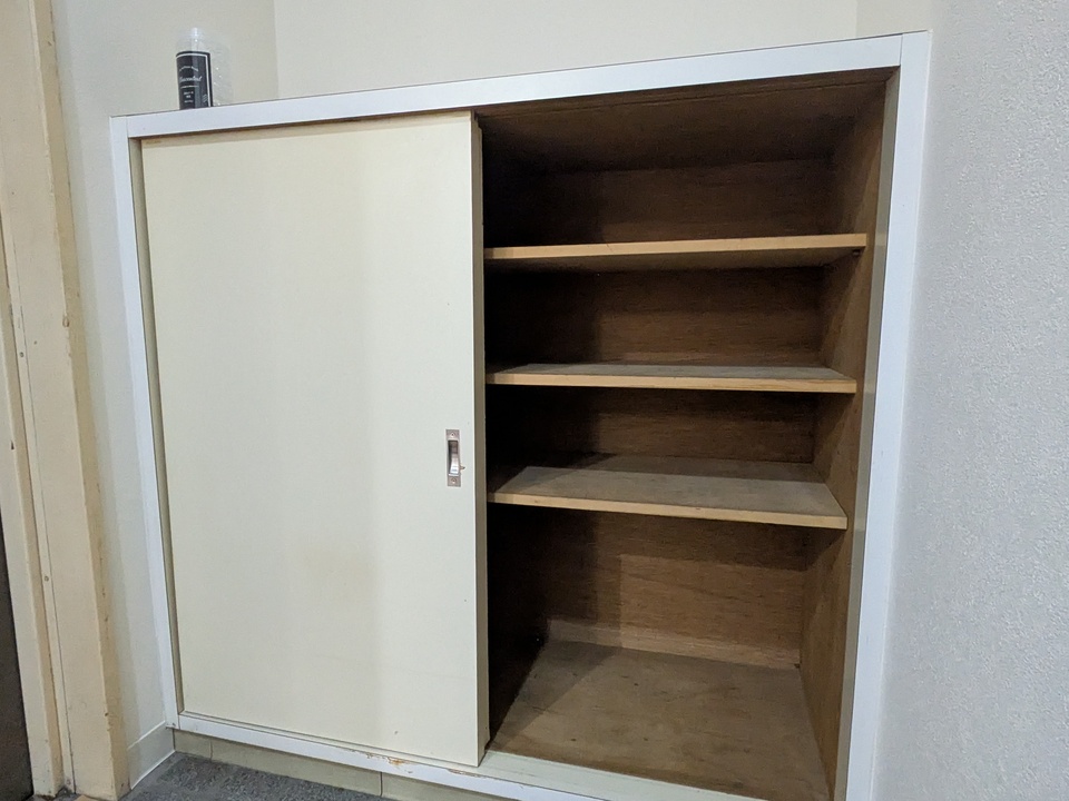 シューズボックス