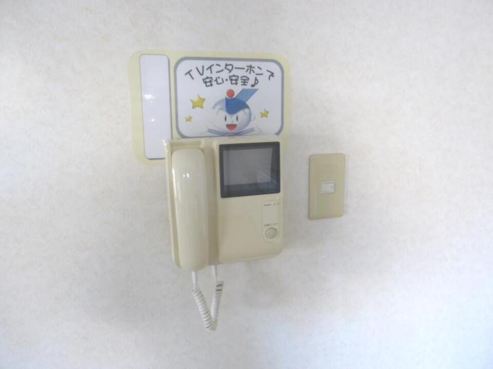 インターホン