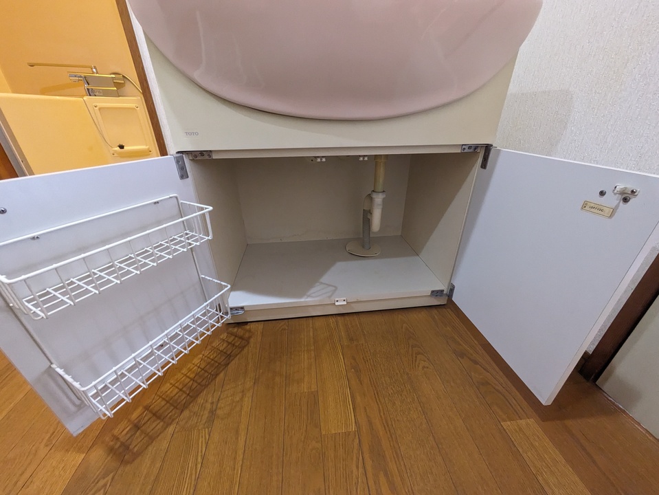 シャワー付洗面化粧台