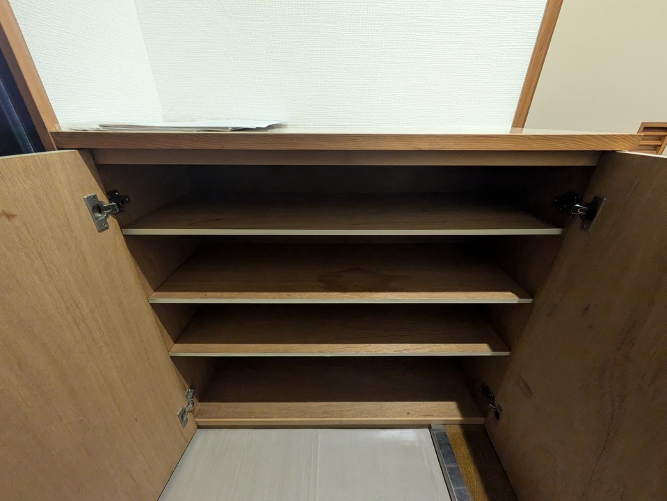 シューズボックス