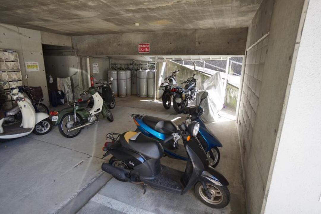 駐輪場