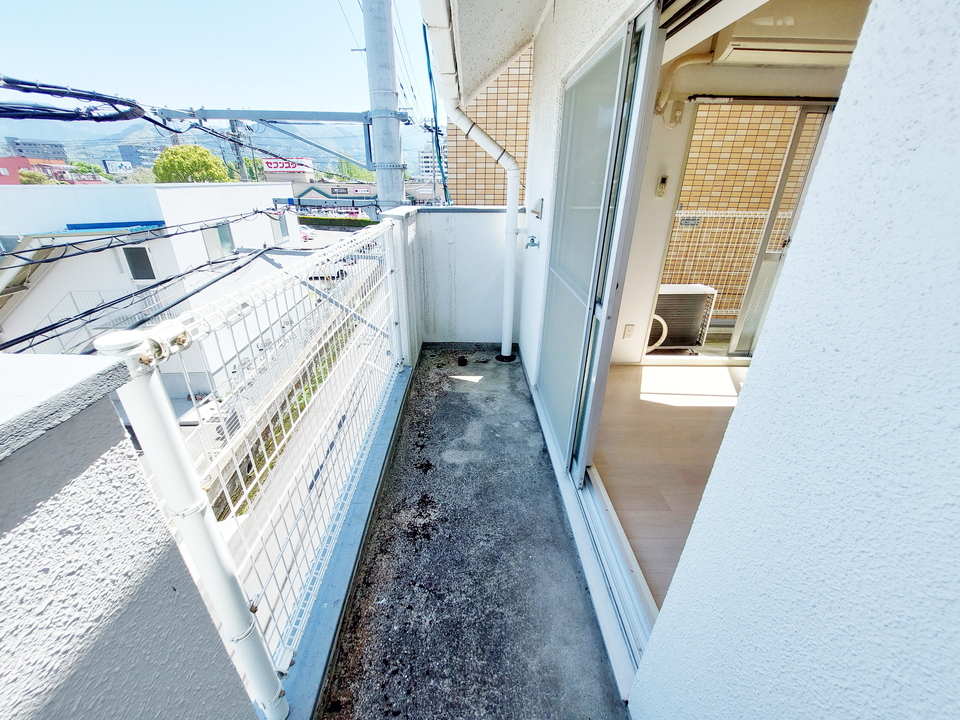 バルコニー 東側