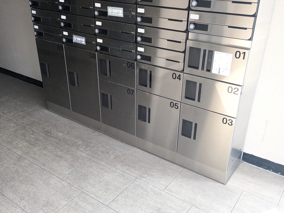 宅配ボックス