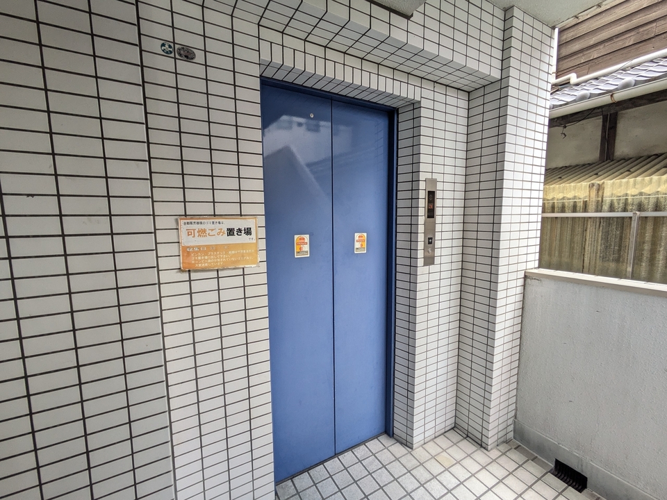 エレベーター