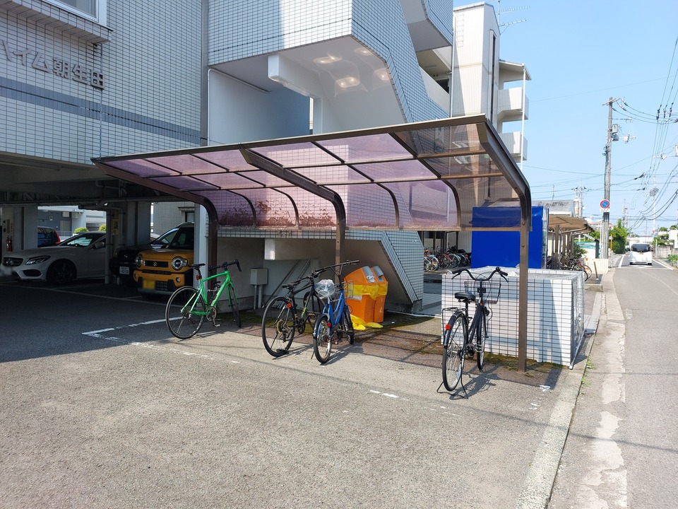 駐輪場