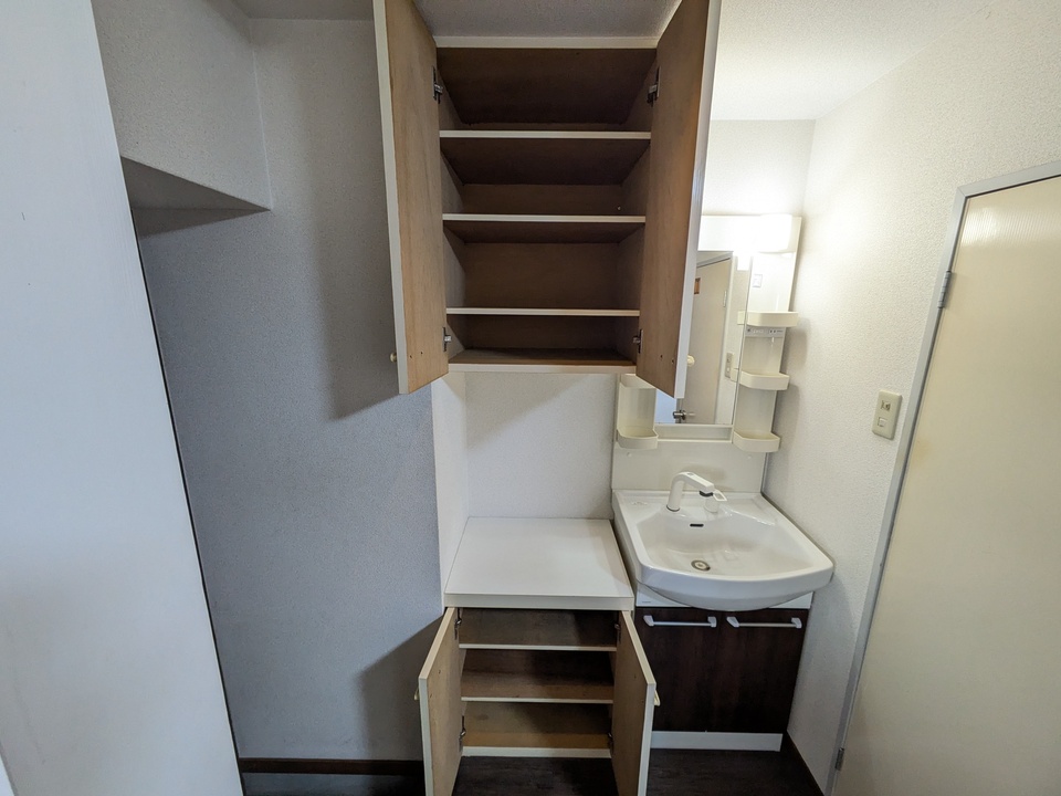 シューズボックス