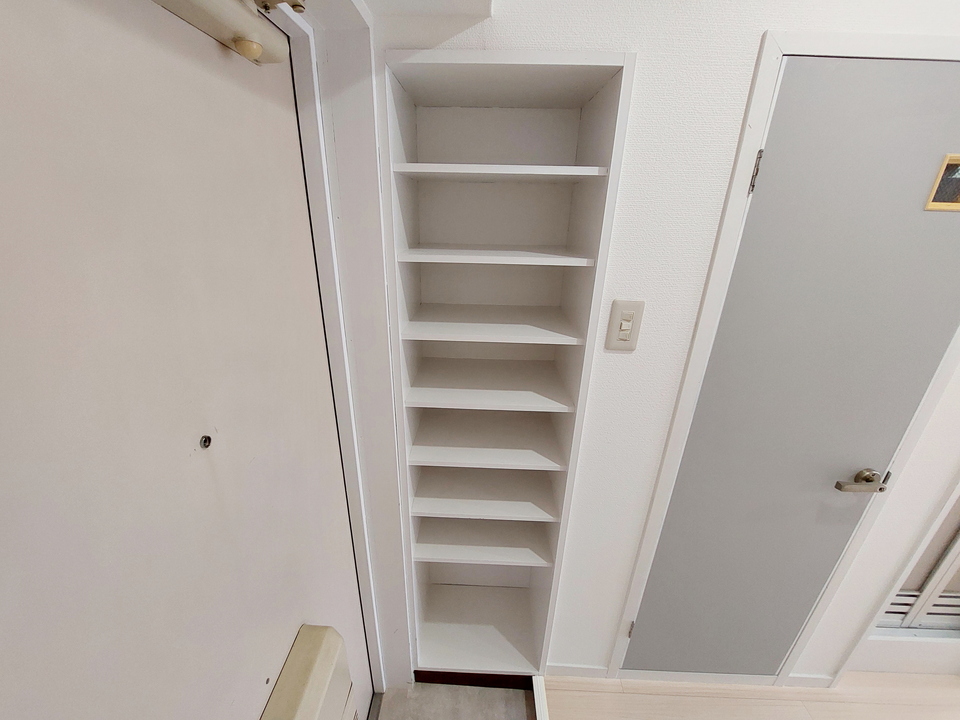 シューズボックス