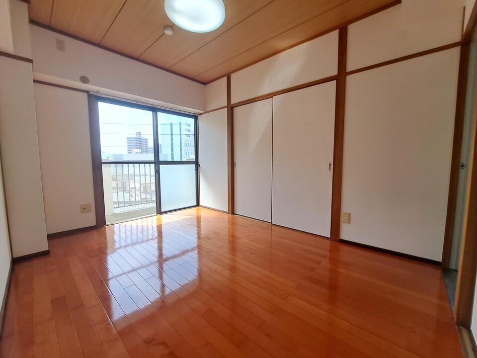 洋室６帖