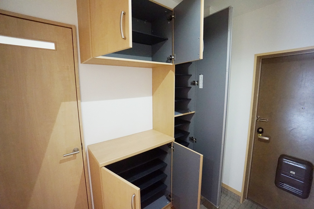 シューズボックス