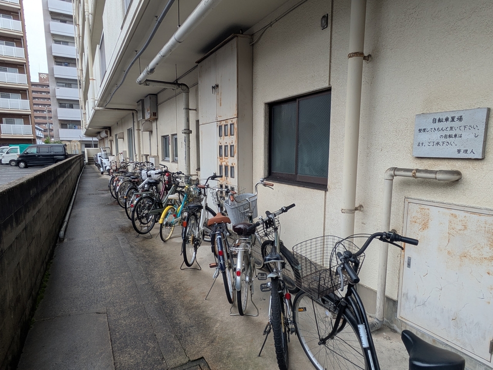 駐輪場