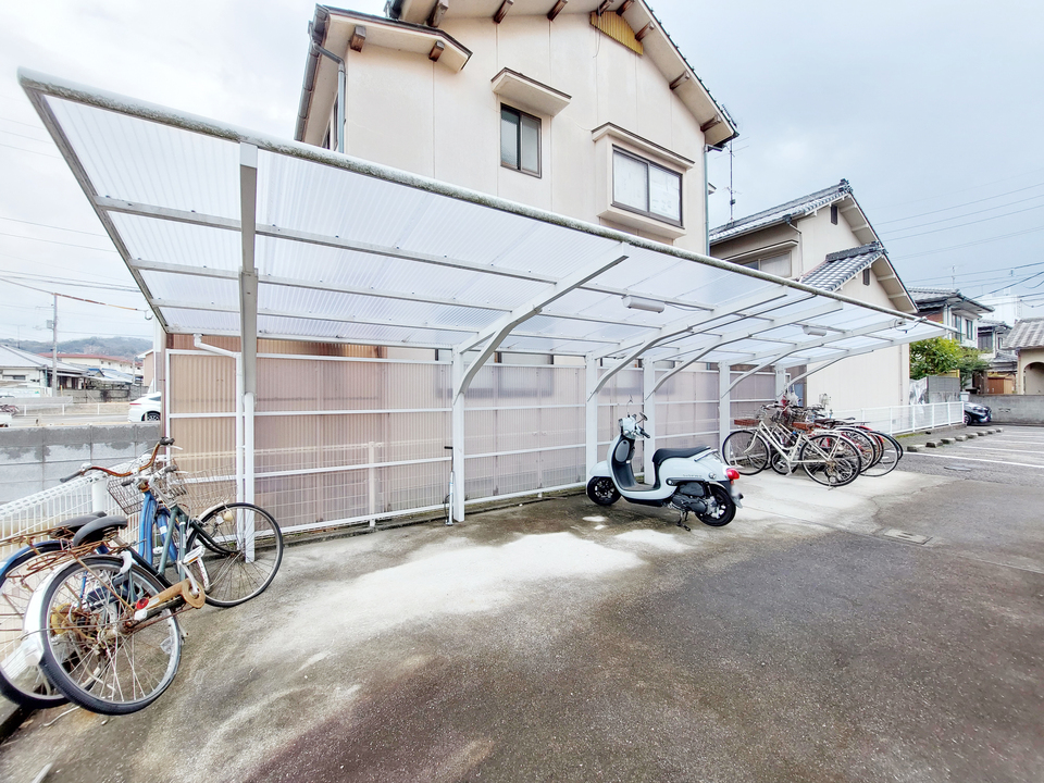 駐輪場