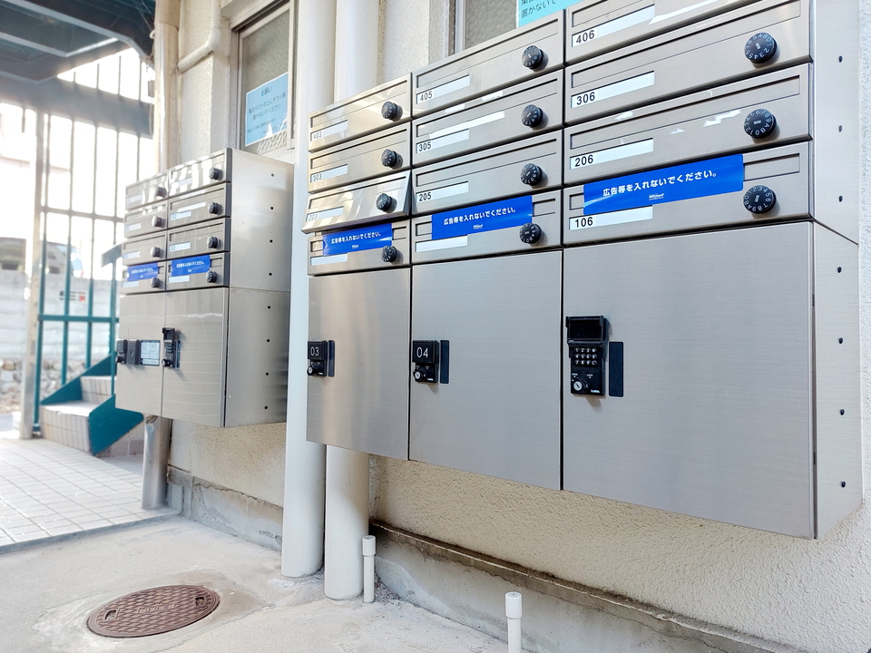 宅配ボックス