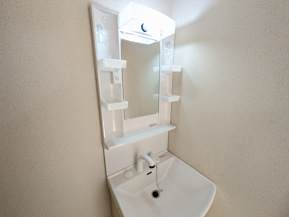 シャワー付洗面化粧台