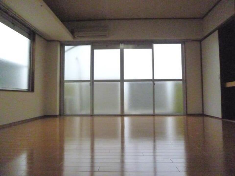 洋室