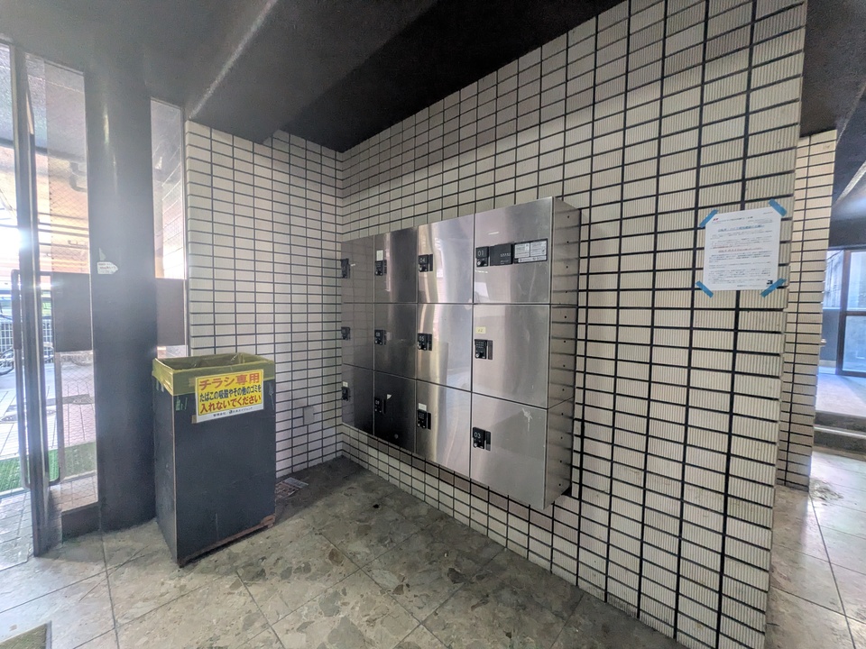 宅配ボックス
