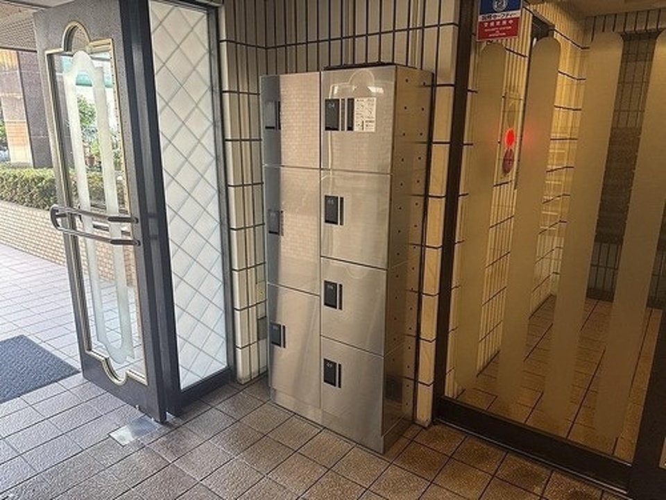 宅配ボックス