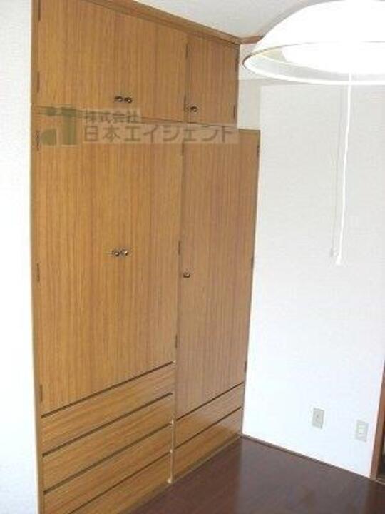 クローゼット