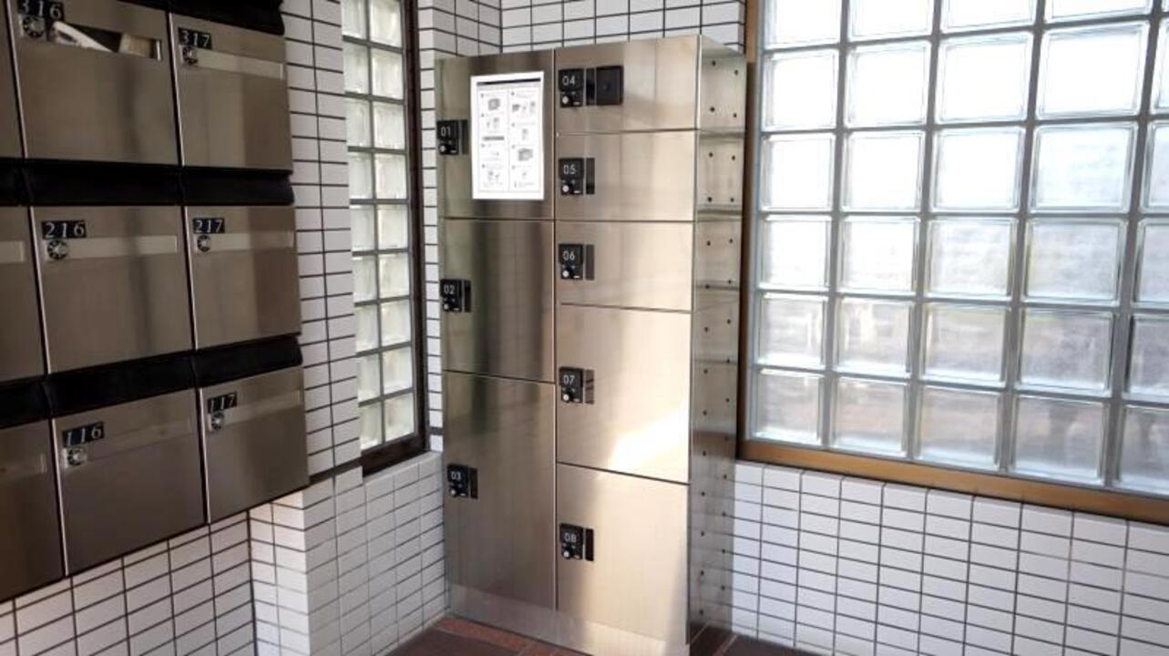 宅配ボックス
