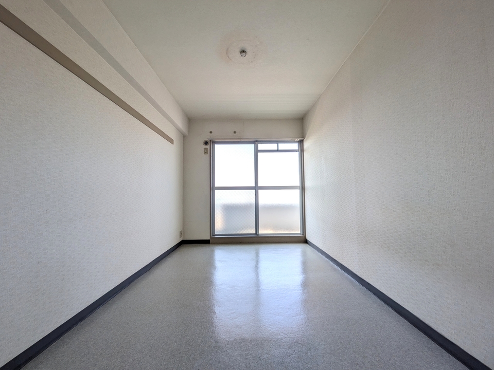 洋室（南西側）