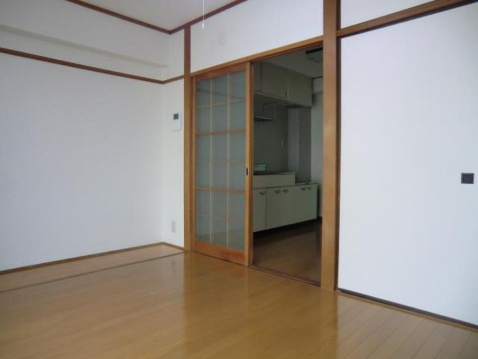洋室