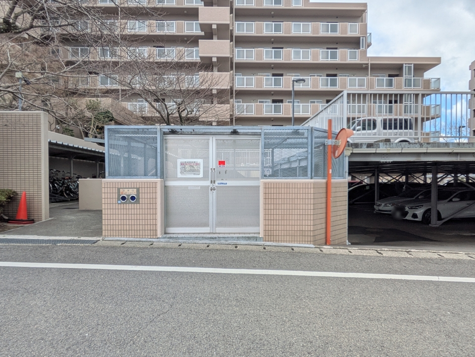 ゴミステーション